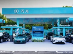 Koncern naftowy usuwa dystrybutory benzyny i stawia ładowarki BYD 1500 kW