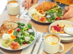 Takie śniadanie ma wpływ na cholesterol. Wybierz to dla serca