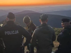 Łapanki na Śnieżce o świcie będą się powtarzać. Park przypomina ważną zasadę