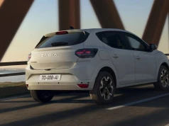 Najpopularniejsze auto w Europie otrzymało układ hybrydowy. Ile kosztuje w Polsce Dacia Sandero hybrid 155?