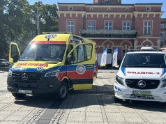 Dwa nowe ambulanse dla częstochowskiego pogotowia. Jeden kupili mieszkańcy w Budżecie Obywatelskim