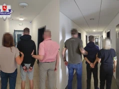 Włamanie do sklepu w Rykach. 17 i 18-latek zatrzymani po krótkim pościgu
