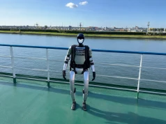 Świnoujście. Wojsko zamknęło bramy dla chińskich aut, ale nie dla chińskiego robota
