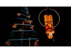 Festiwal Teatrów Światła w Pile. Parada i podniebne widowisko nad placem Staszica