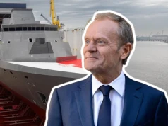 Donald Tusk przywitał nową fregatę ORP Wicher. "Będziemy morską potęgą"