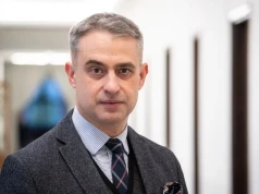 Dane 19 mln Polaków wyciekły. Gawkowski apeluje: Zastrzeżcie PESEL