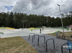 Awantura w skateparku w Jaworznie. Mężczyzna uderzył 13-latka w kask