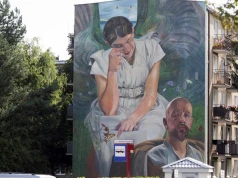 Anioł, artysta i motyl. Dzieło Malczewskiego ożyło na ścianie bloku
