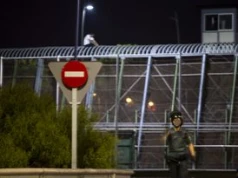 Pływająca bariera u brzegów Hiszpanii. Ma zatrzymać migrantów