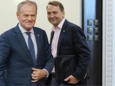 Sikorski wyprzedził Tuska. Jest nowy sondaż