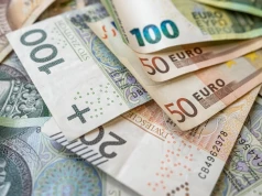 Więcej środków finansowych wypływa z Polski, niż napływa do kraju