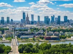 "W nocy obudził mnie odór". Warszawska dzielnica dusi się od smrodu