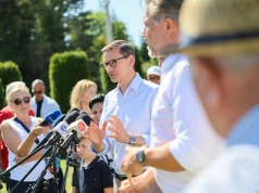 38 posłów, w tym Morawiecki, i 2 senatorów wykluczonych z PiS