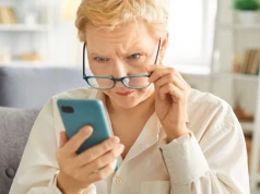 Sprawdzaj telefon. Po wycieku danych przyjdzie ostrzeżenie, ale SMS mogą też wysłać oszuści