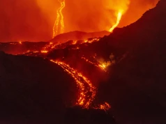 Lotnisko w Katanii zamknięte na dłużej. Powodem aktywność wulkanu Etna