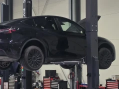 Tesla chce 30 tys. zł za odświeżoną baterię do 3 i Y. Jest znacznie tańsza od nowej, ale jest haczyk