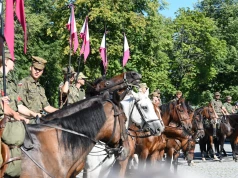 Kodeń: XVIII Podlaska Konna Pielgrzymka w hołdzie Kawalerii Rzeczpospolitej