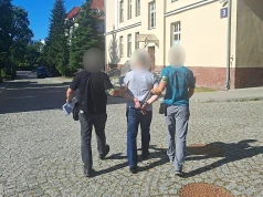 Olsztyn. Tymczasowe aresztowanie podejrzanego o udział w oszustwie "na inwestycje"