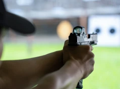 Mieszkańcy znów alarmują w sprawie strzelnicy. „Huk słychać nawet kilka kilometrów dalej”