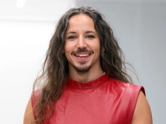 Michał Szpak poruszy do łez. Zaśpiewa niezapomniany utwór Violetty Villas w filmie o artystce