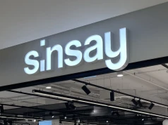 Kable pod biurkiem doprowadzały mnie do szału. W Sinsay znalazłem rozwiązanie za 24,99 zł