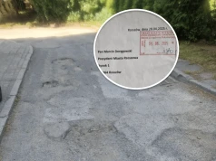 Droga, której nikt nie chce naprawić. Mieszkańcy jeżdżą po dziurach, urzędnicy żonglują absurdalnymi pismami