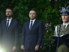 Nawrocki na Powązkach: Jesteśmy narodem zwycięzców nad bolszewizmem