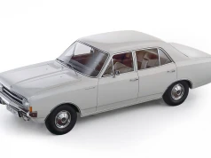Opel Rekord C ma 60 lat