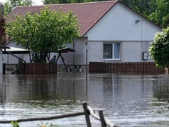 Kolejne dymisje po aferze z pomocą dla powodzian
