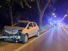 Zderzenie osobówek na zjeździe z ul. Bytowskiej w kierunku na Charzykowy