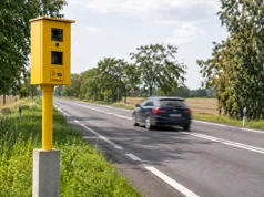 Nowe kary z fotoradarów. Kierowcom grożą kary sięgające 7500 zł