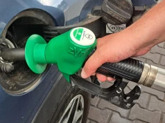 Ceny paliw w poniedziałek. Kierowcy dostaną ulgę, ale nie wszyscy