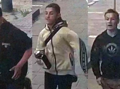 Wzięli alkohol z półki i uciekli. Zanim wyszli ze sklepu, poturbowali ochroniarza