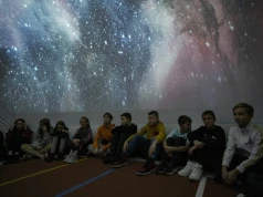 Kosmos na wyciągnięcie ręki. Mobilne planetarium przyjedzie do Jaworzyny Śląskiej