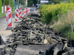 Zwrot w sprawie rolnika, który zaorał asfalt. Jest decyzja prokuratury