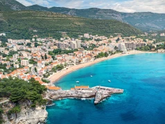 Odkryj Czarnogórę 🔥😍 Loty i 4* hotel ze śniadaniami w Petrovac za 893 PLN ✈️🇲🇪