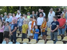 Jędrzejów: Kibice na zwycięskim meczu Naprzód Jędrzejów - Pogoń Sokół Lubaczów w Betclic 3. Lidze. Byliście? Szukajcie się na zdjęciach
