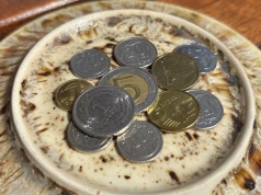 Złotówka ma własne zabezpieczenie. Niewiele osób zwraca uwagę