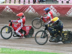 Żużel. Stal odarta ze złudzeń! Znamy skład play-off w Metalkasie! (RELACJA)