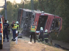 Część rannych z autokaru, który dachował na Węgrzech w stanie zagrożenia życia. Pielgrzymka z całego Podkarpacia