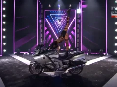 Blanka wiła się na scenie. Widzowie przerażeni: „To jest striptiz, czy koncert?” WIDEO