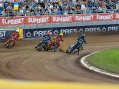 PRES Toruń bez Patryka Dudka wygrywa na pełnej Motoarenie. Sajfutdinow niepokonany
