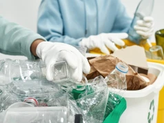 Bakterie, cukier i bioplastik. Tak produkują tworzywo przyszłości