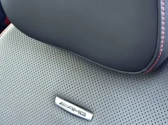 Pozew przeciwko Mercedesowi-AMG. Właściciele skarżą się na… poparzenia od fotela