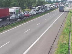 Fatalny początek tygodnia. Wypadek na A4, tworzą się korki