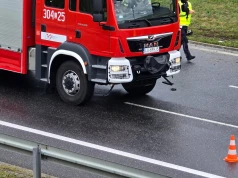 Poranne utrudnienia na S17 w stronę Warszawy. Wypadek między Michałówką a Lipówkami