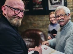 Pisarze kryminałów pojadą w szczytnym celu. Startują spod Książnicy Kopernikańskiej