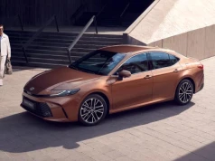 Poważna usterka Toyoty Camry. 655 tys. aut musi trafić do serwisu
