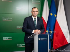 Minister Krajewski zapewnia: Rolnik ma pierwszeństwo na wsi. Koniec skarg mieszczuch…
