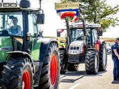 Holenderscy rolnicy na ulicach. Poszło o pięć ferm drobiu